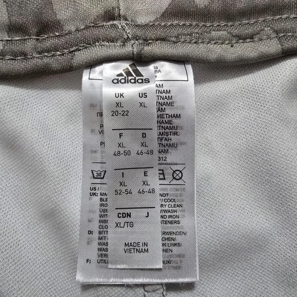 Adidas Aeroready Camo Men XL Tapered Zip Pickets Grey White Camouflage Jogger